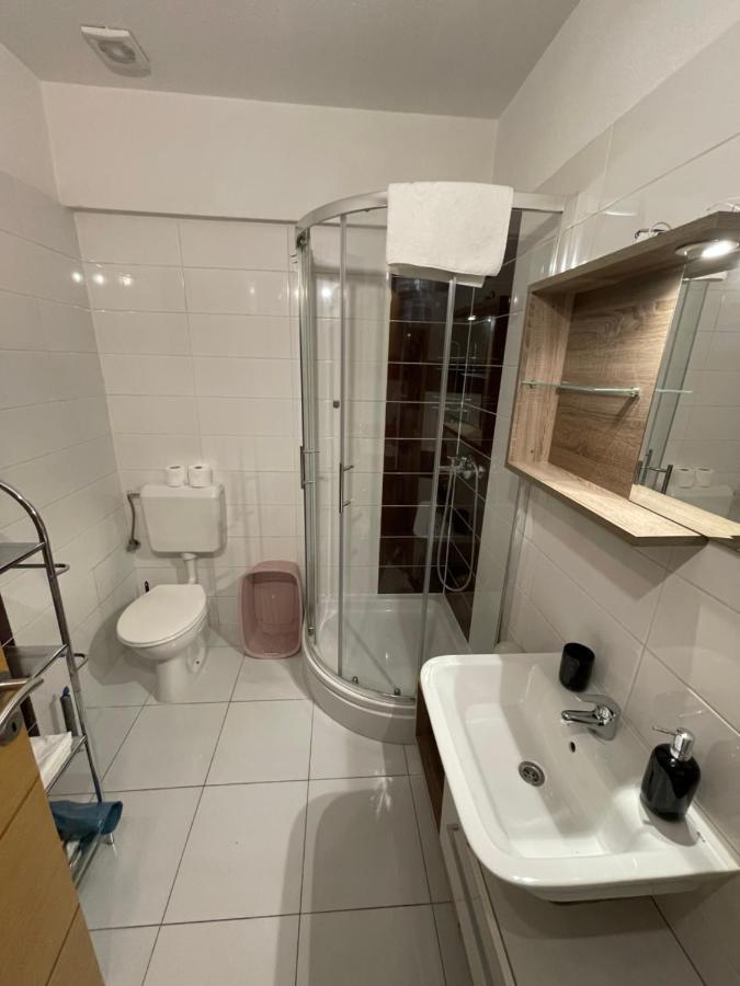 Maris Apartment Gospic Bagian luar foto
